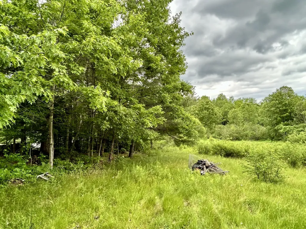 M7 L26 Canaan Road Hartland ME 04943