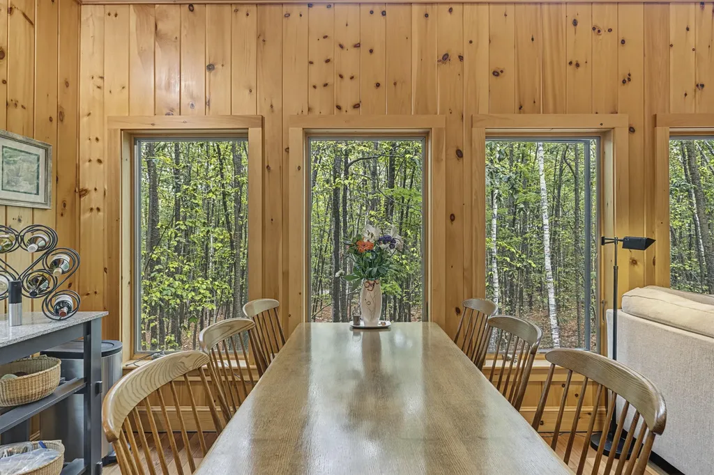 7 Lakeview Circle Frye Island ME 04071