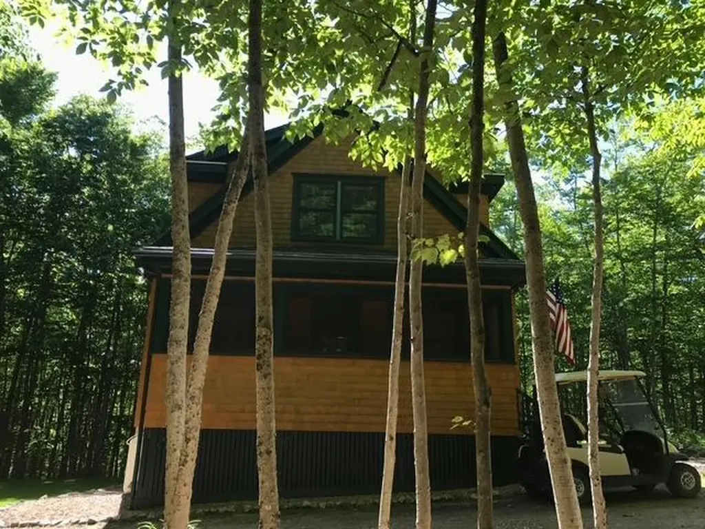 7 Lakeview Circle Frye Island ME 04071