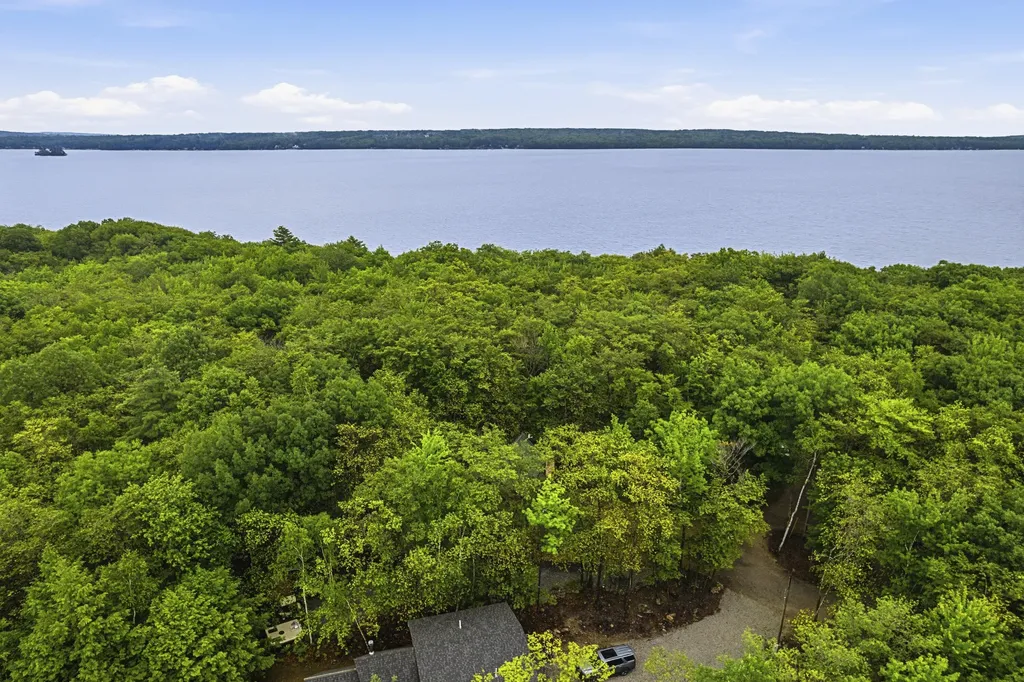 7 Lakeview Circle Frye Island ME 04071