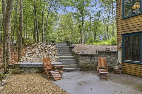 7 Lakeview Circle Frye Island ME 04071