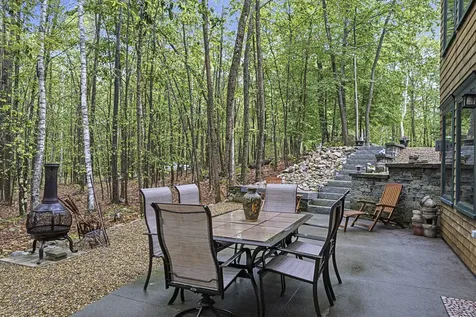 7 Lakeview Circle Frye Island ME 04071