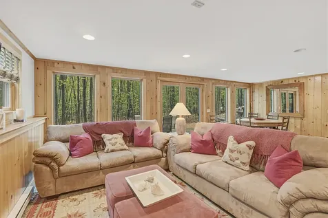 7 Lakeview Circle Frye Island ME 04071