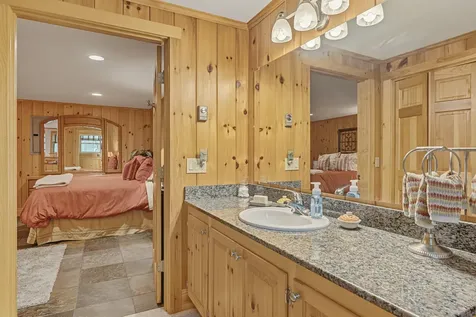 7 Lakeview Circle Frye Island ME 04071