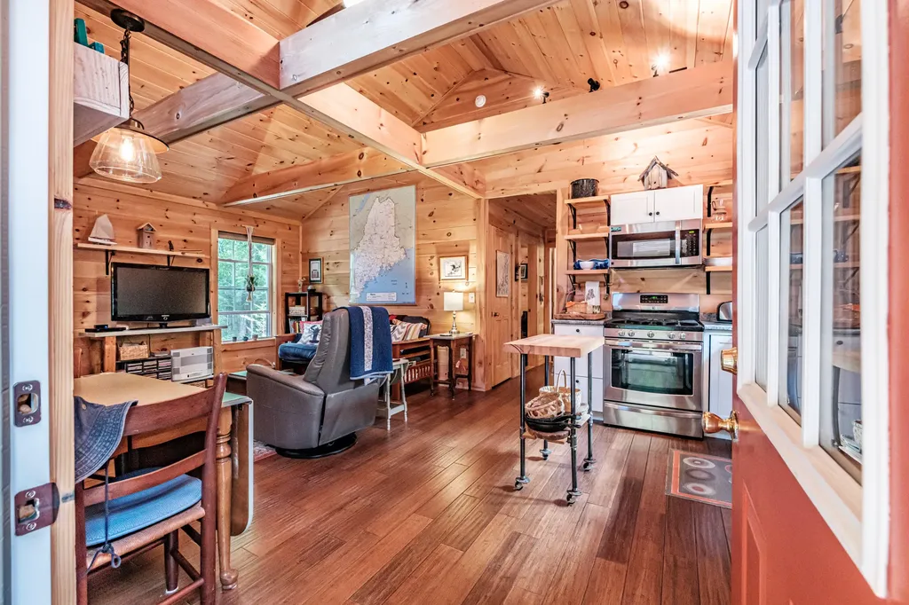 27 Merrifield Circle Sebago ME 04029