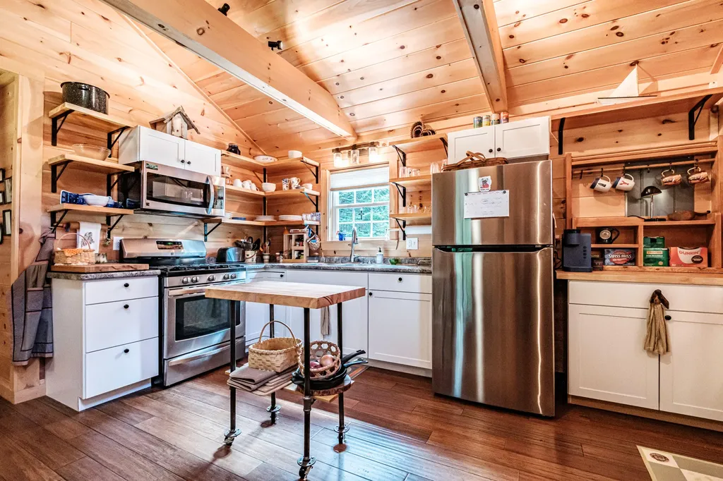 27 Merrifield Circle Sebago ME 04029