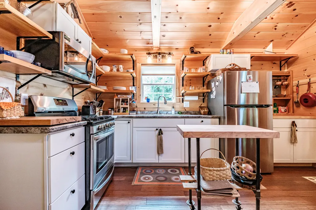 27 Merrifield Circle Sebago ME 04029
