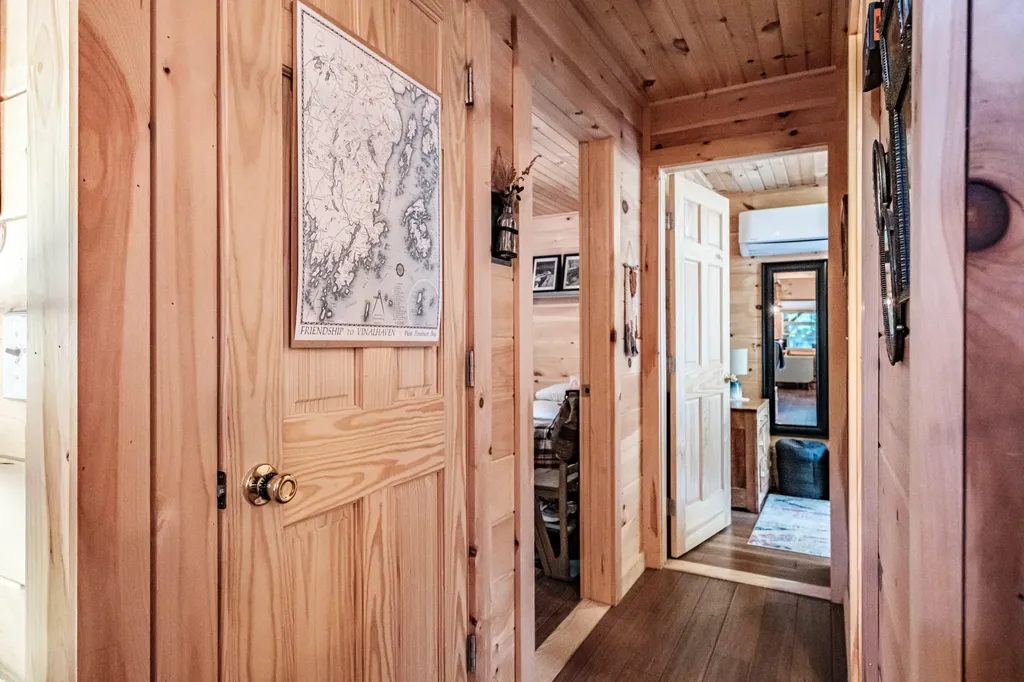 27 Merrifield Circle Sebago ME 04029