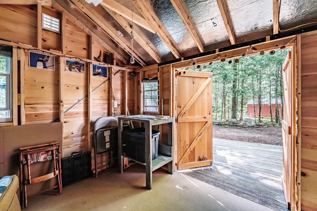 27 Merrifield Circle Sebago ME 04029