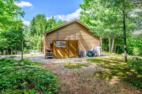 27 Merrifield Circle Sebago ME 04029