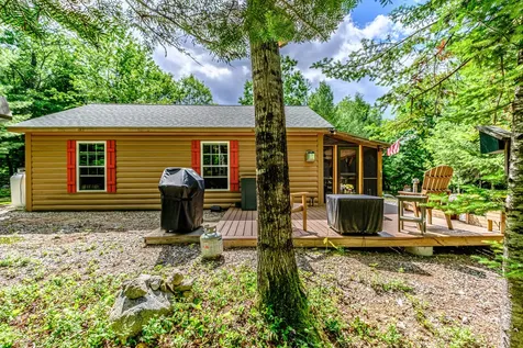 27 Merrifield Circle Sebago ME 04029