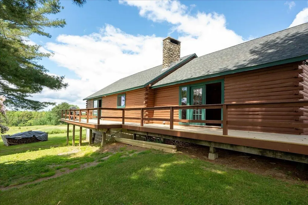 22 Oyster River Road Thomaston ME 04861
