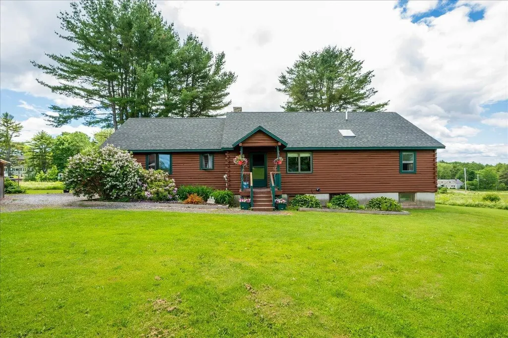 22 Oyster River Road Thomaston ME 04861