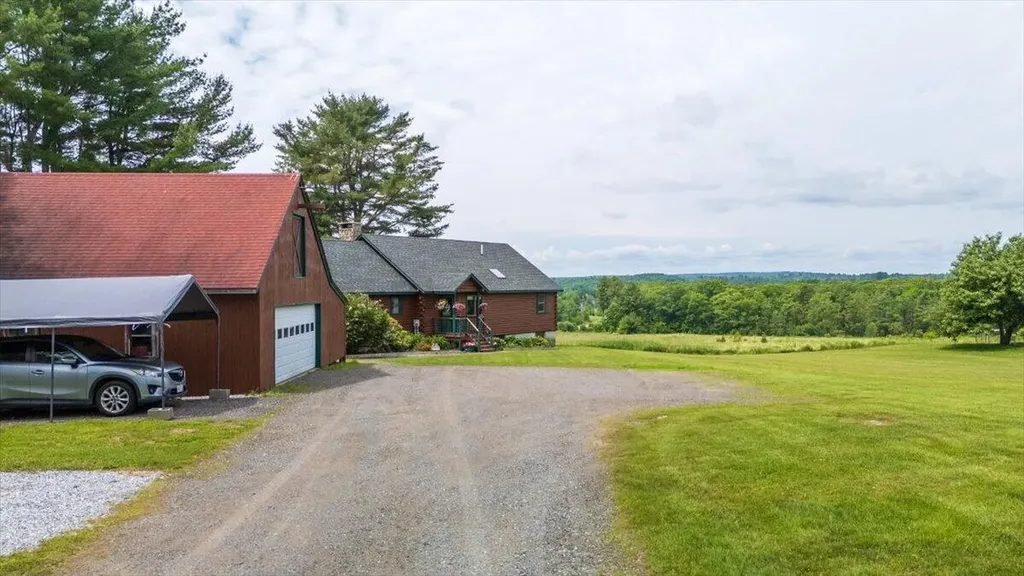 22 Oyster River Road Thomaston ME 04861
