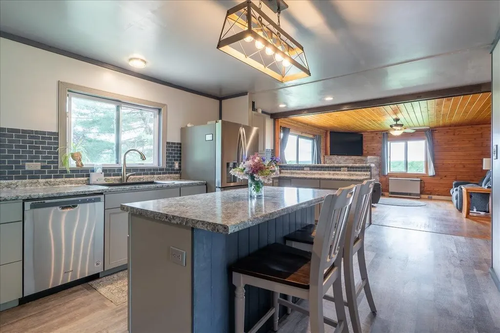 22 Oyster River Road Thomaston ME 04861