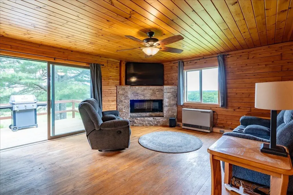 22 Oyster River Road Thomaston ME 04861