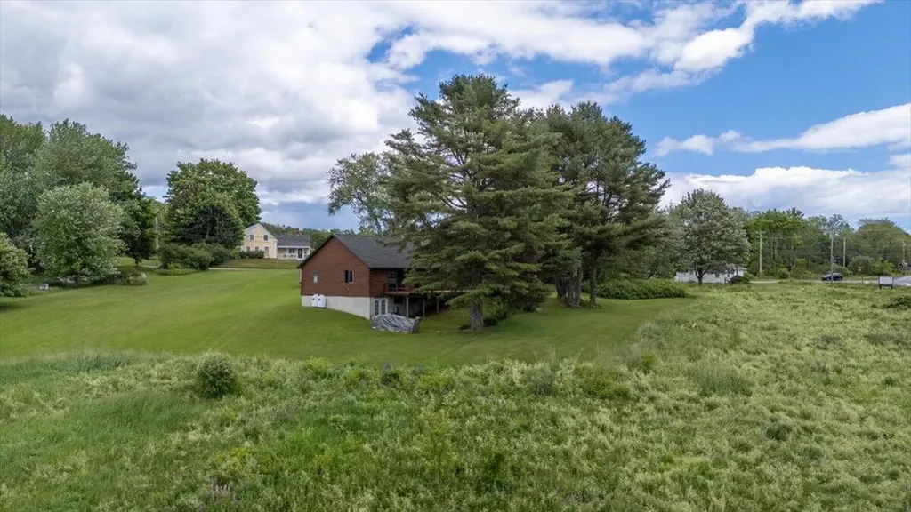 22 Oyster River Road Thomaston ME 04861