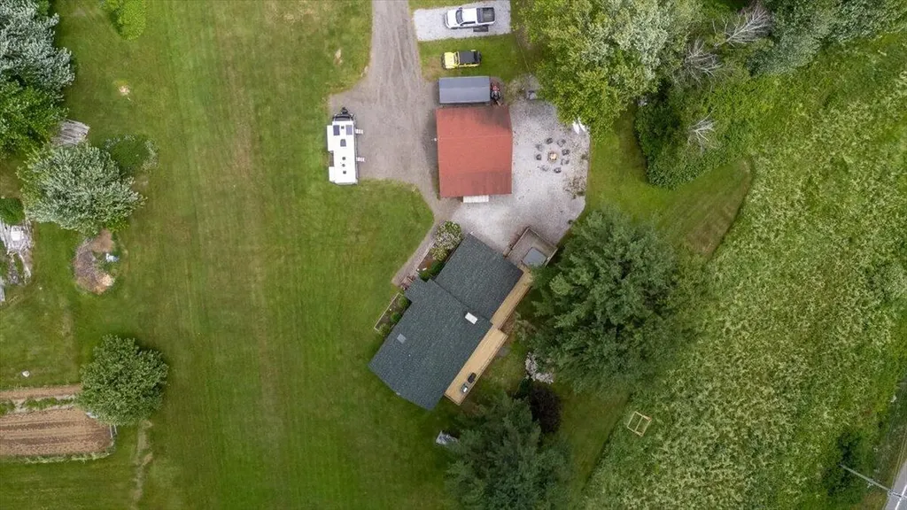 22 Oyster River Road Thomaston ME 04861