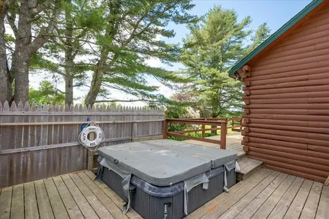 22 Oyster River Road Thomaston ME 04861