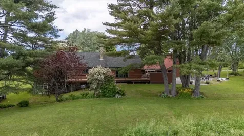 22 Oyster River Road Thomaston ME 04861
