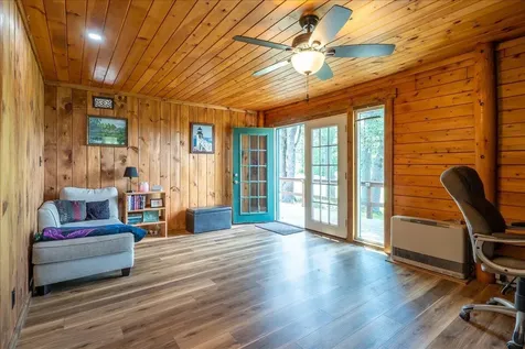 22 Oyster River Road Thomaston ME 04861