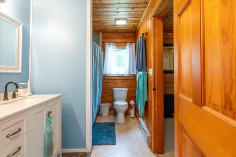 22 Oyster River Road Thomaston ME 04861