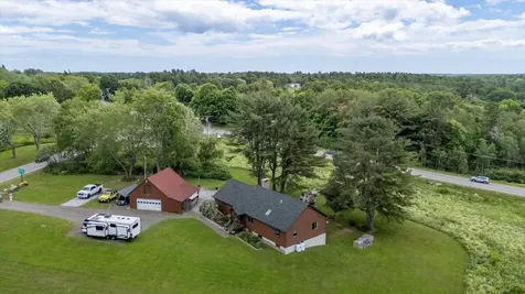 22 Oyster River Road Thomaston ME 04861