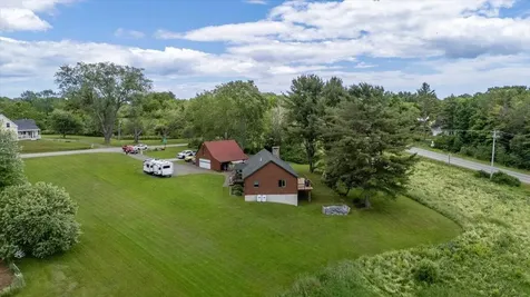 22 Oyster River Road Thomaston ME 04861