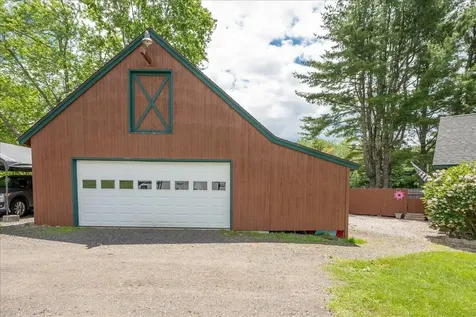 22 Oyster River Road Thomaston ME 04861