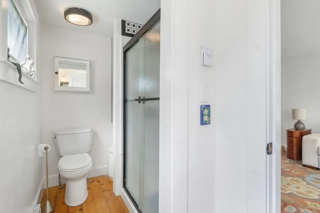 86 Underwood Road Falmouth ME 04105