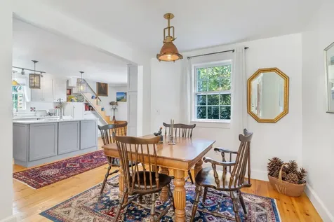 86 Underwood Road Falmouth ME 04105