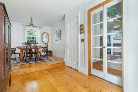 86 Underwood Road Falmouth ME 04105