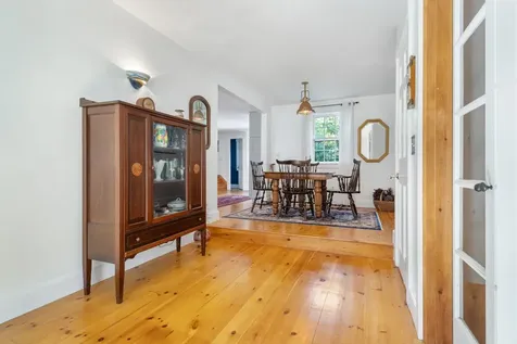86 Underwood Road Falmouth ME 04105