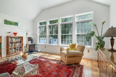 86 Underwood Road Falmouth ME 04105