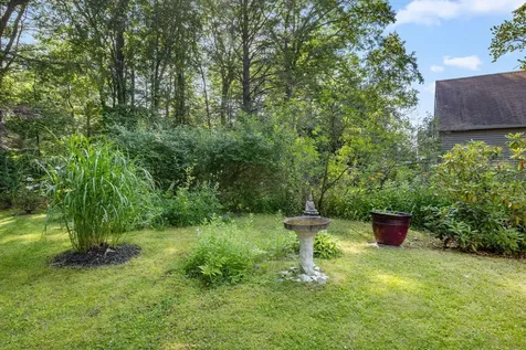 86 Underwood Road Falmouth ME 04105