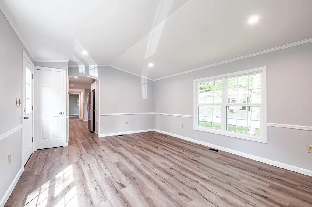 41 James Street Brunswick ME 04011