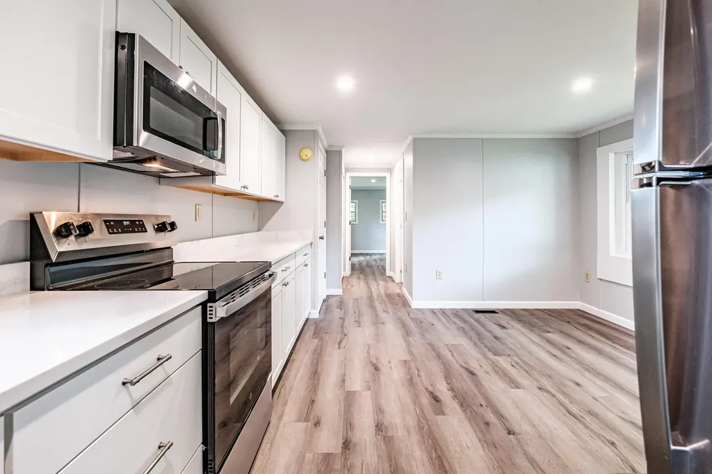 41 James Street Brunswick ME 04011