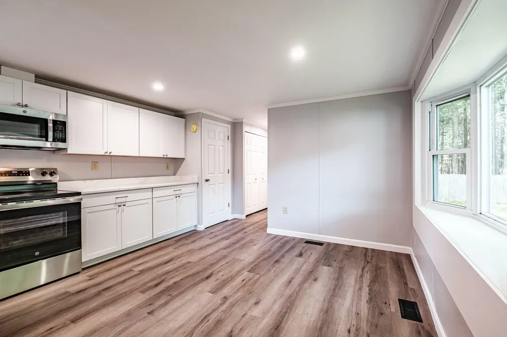41 James Street Brunswick ME 04011