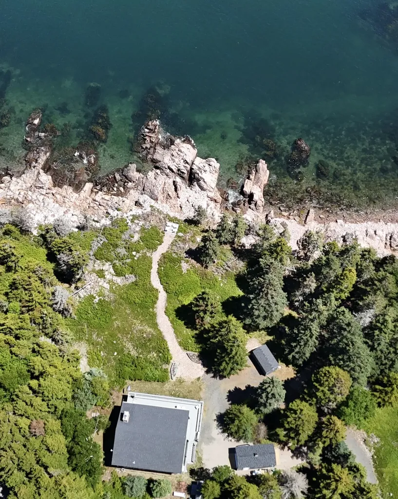 162 Red Point Road Swans Island ME 04685