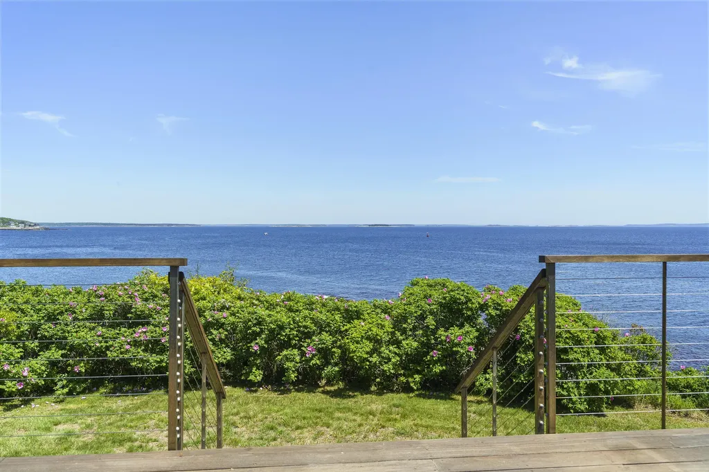 66 Dan's Cottage Road Bristol ME 04554