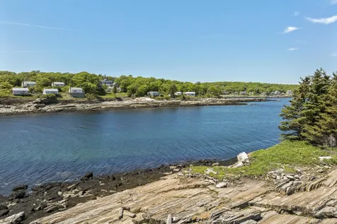 66 Dan's Cottage Road Bristol ME 04554