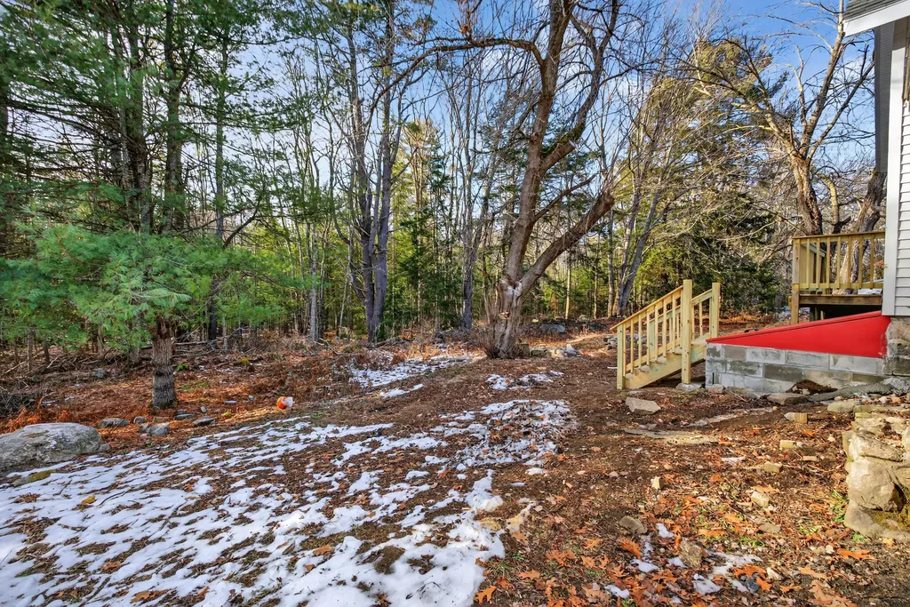 510 Roosevelt Trail Casco ME 04015