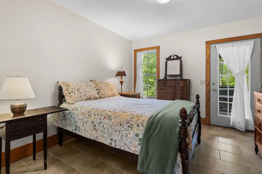 24 Moosewood Lane Brooksville ME 04617