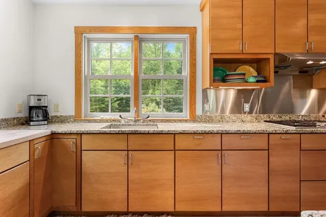 24 Moosewood Lane Brooksville ME 04617
