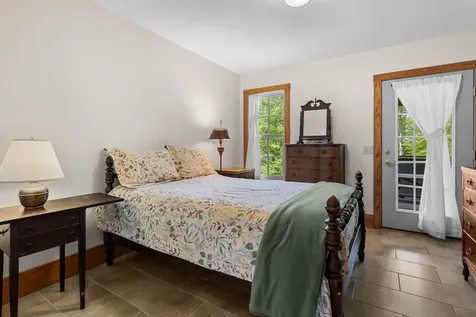 24 Moosewood Lane Brooksville ME 04617