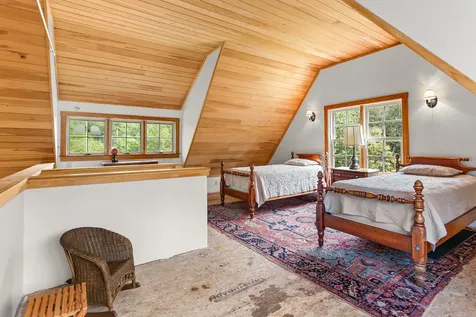 24 Moosewood Lane Brooksville ME 04617