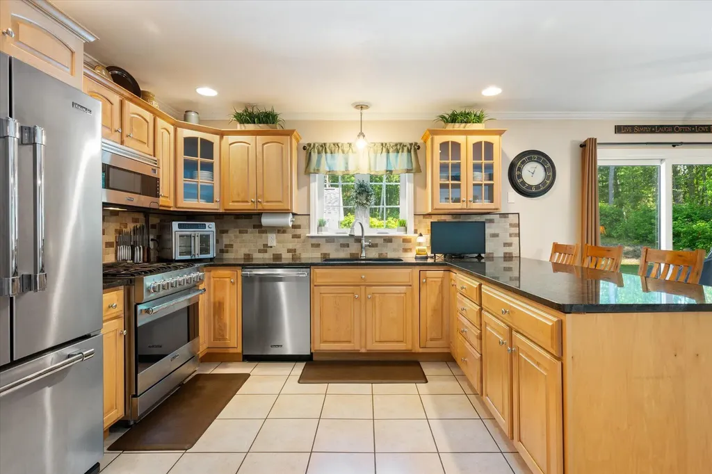 64 Hopkins Road Hampden ME 04444