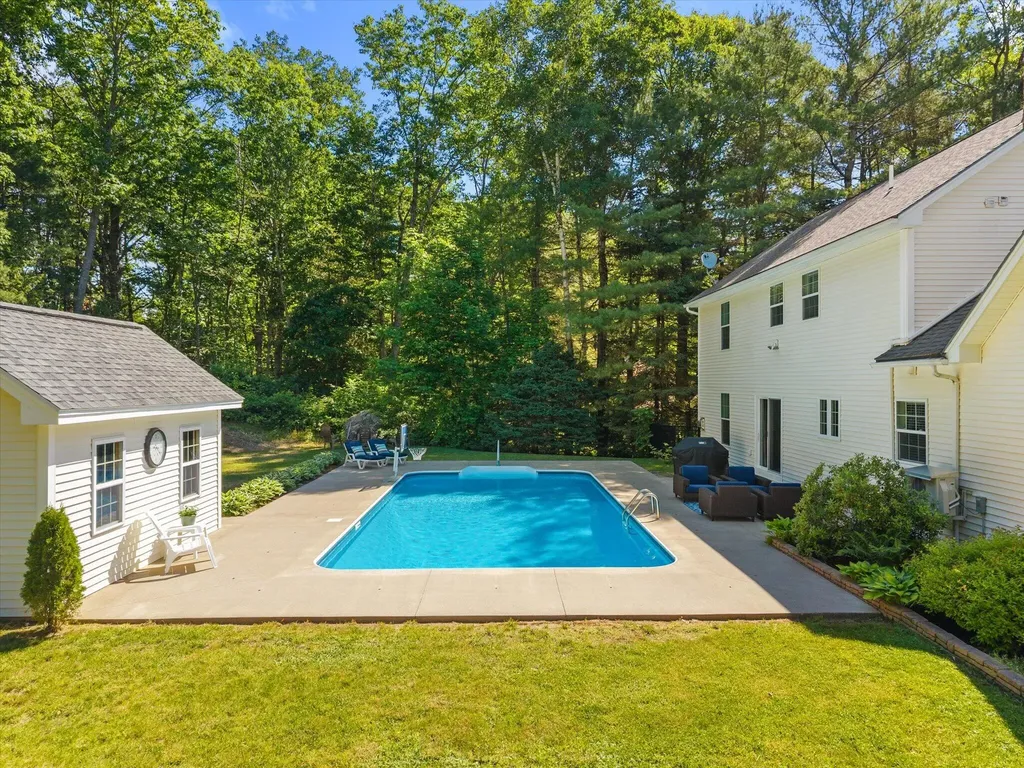 64 Hopkins Road Hampden ME 04444