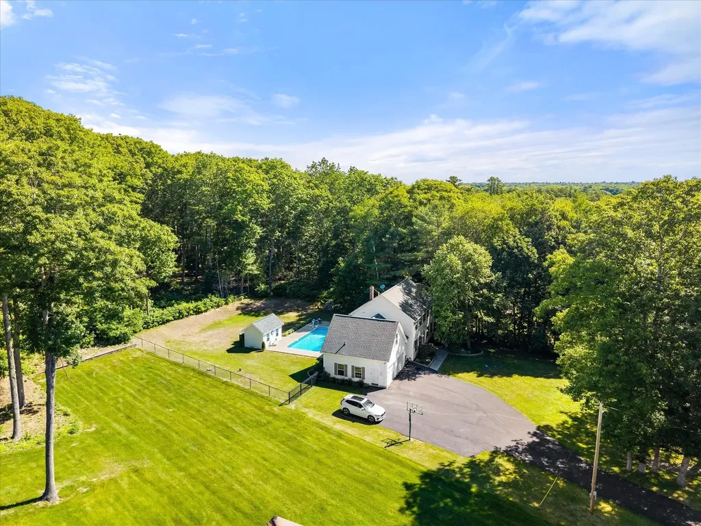 64 Hopkins Road Hampden ME 04444