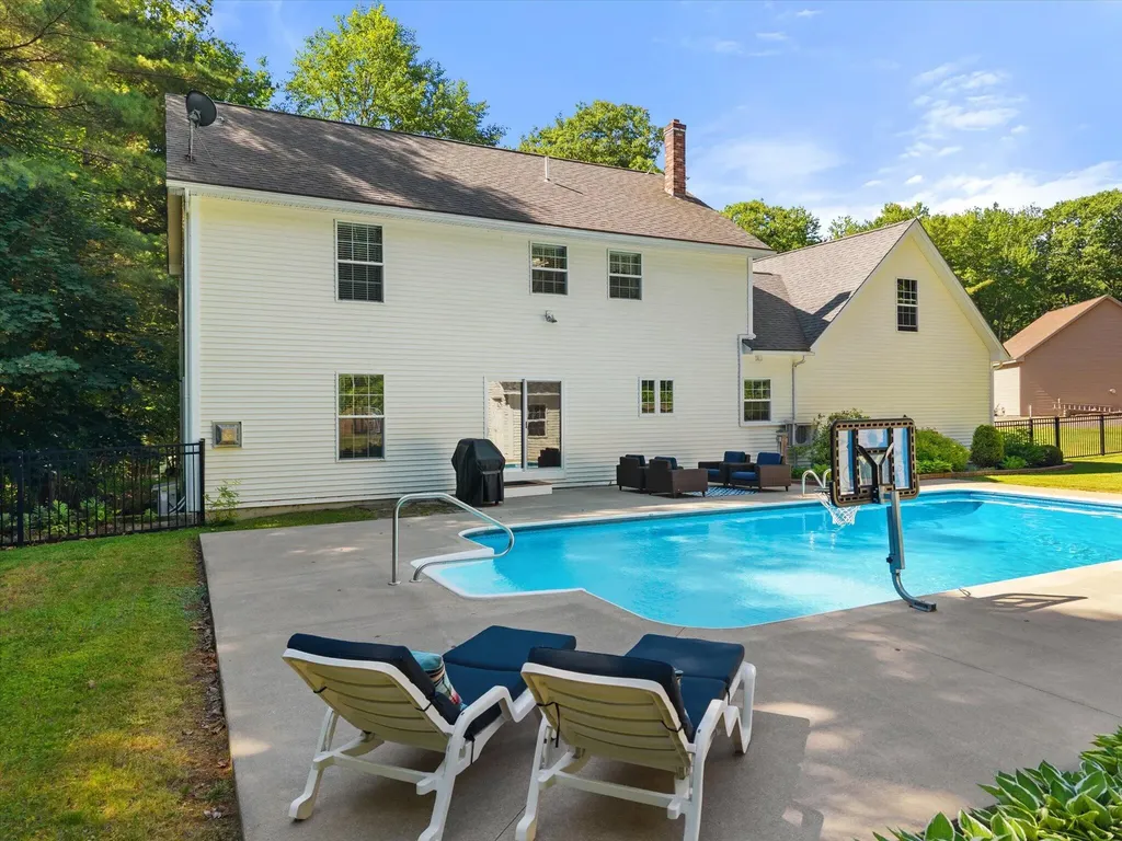64 Hopkins Road Hampden ME 04444